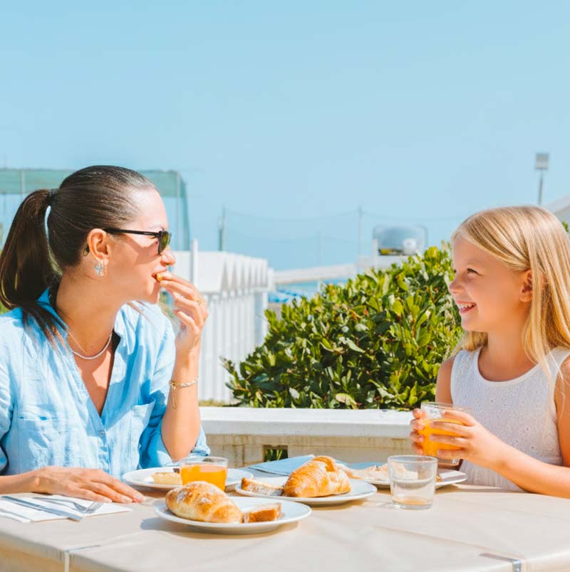 Colazione vista mare